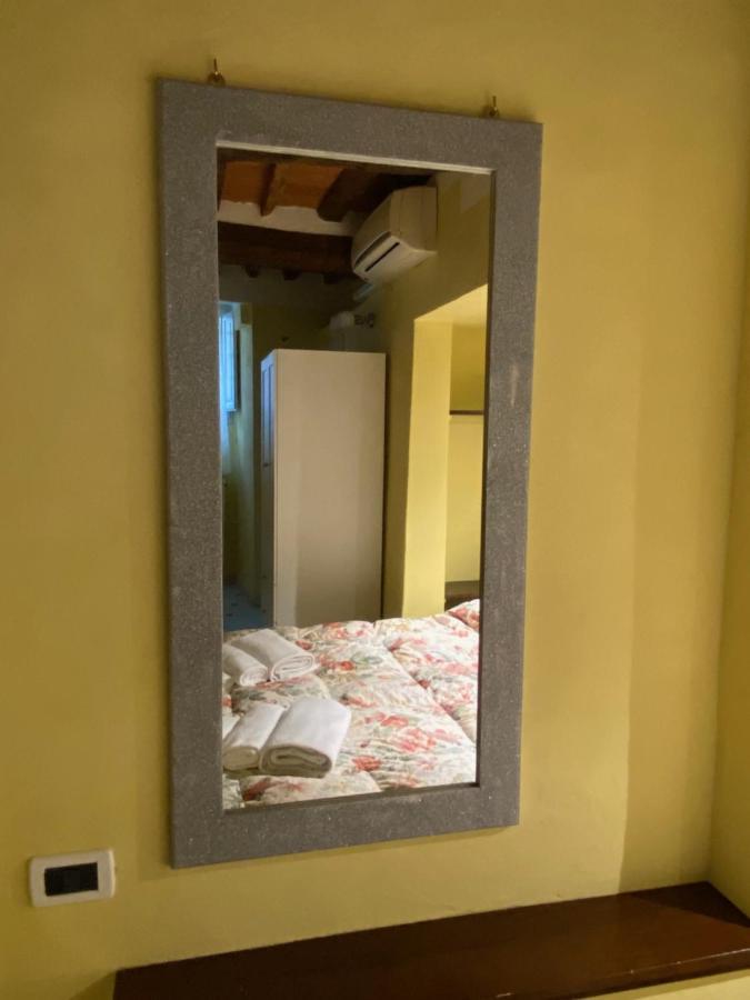 Gaia'S Apartment Пистоя Екстериор снимка