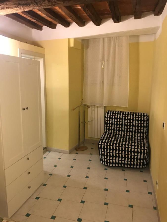 Gaia'S Apartment Пистоя Екстериор снимка